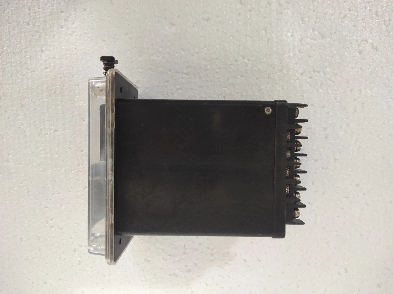 admin/uploads/uploads/siemens 7pj 12 mas trip relaya_2.webp